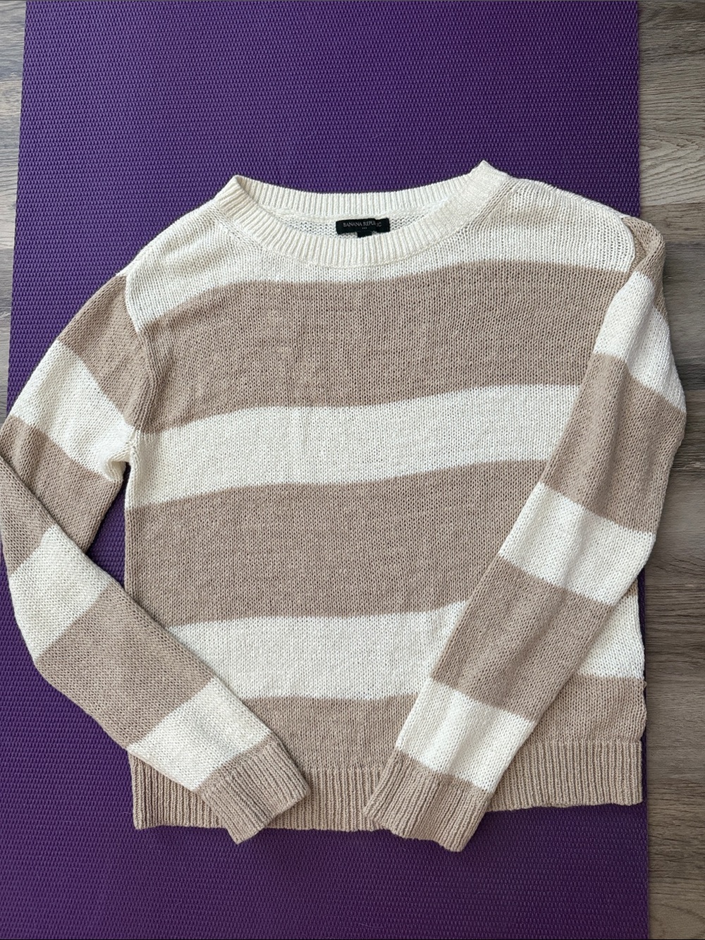 Banana Republic Cream & Tan Striped Crewneck Sweater